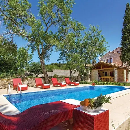 Awesome In With Wifi Holiday home Manjadvorci