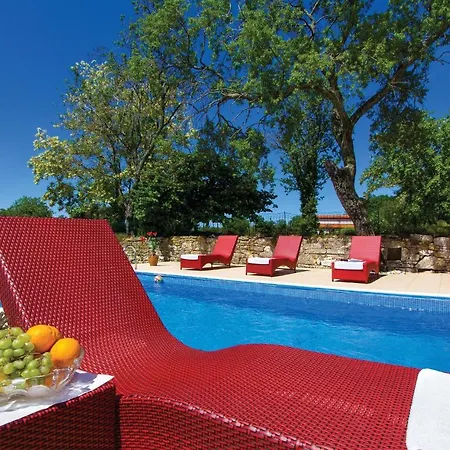 Holiday home Awesome In With Wifi *