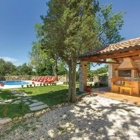 Awesome In With Wifi Holiday home Manjadvorci