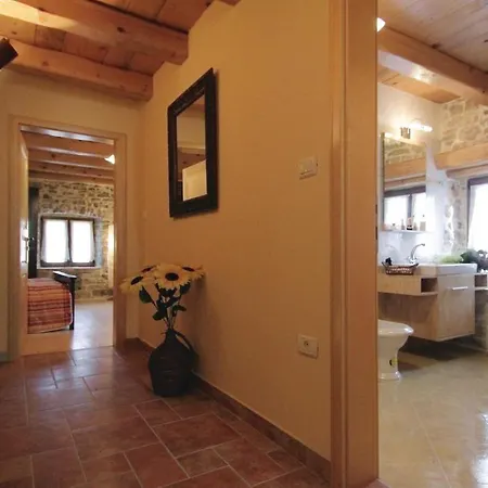 Holiday home Awesome In With Wifi